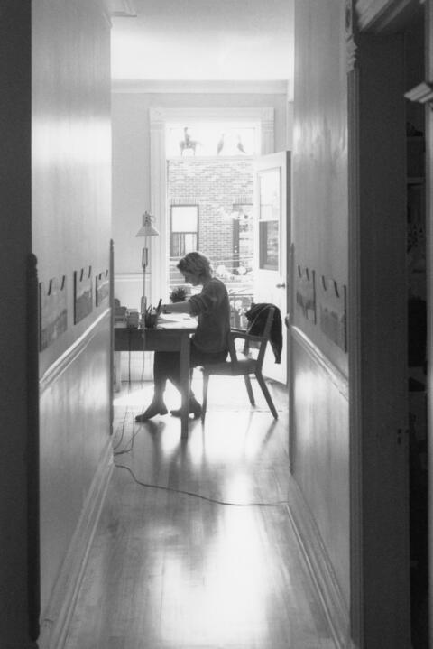 [fig. 01] Raymonde April, [Re]searcher, 2001.  © Raymonde April