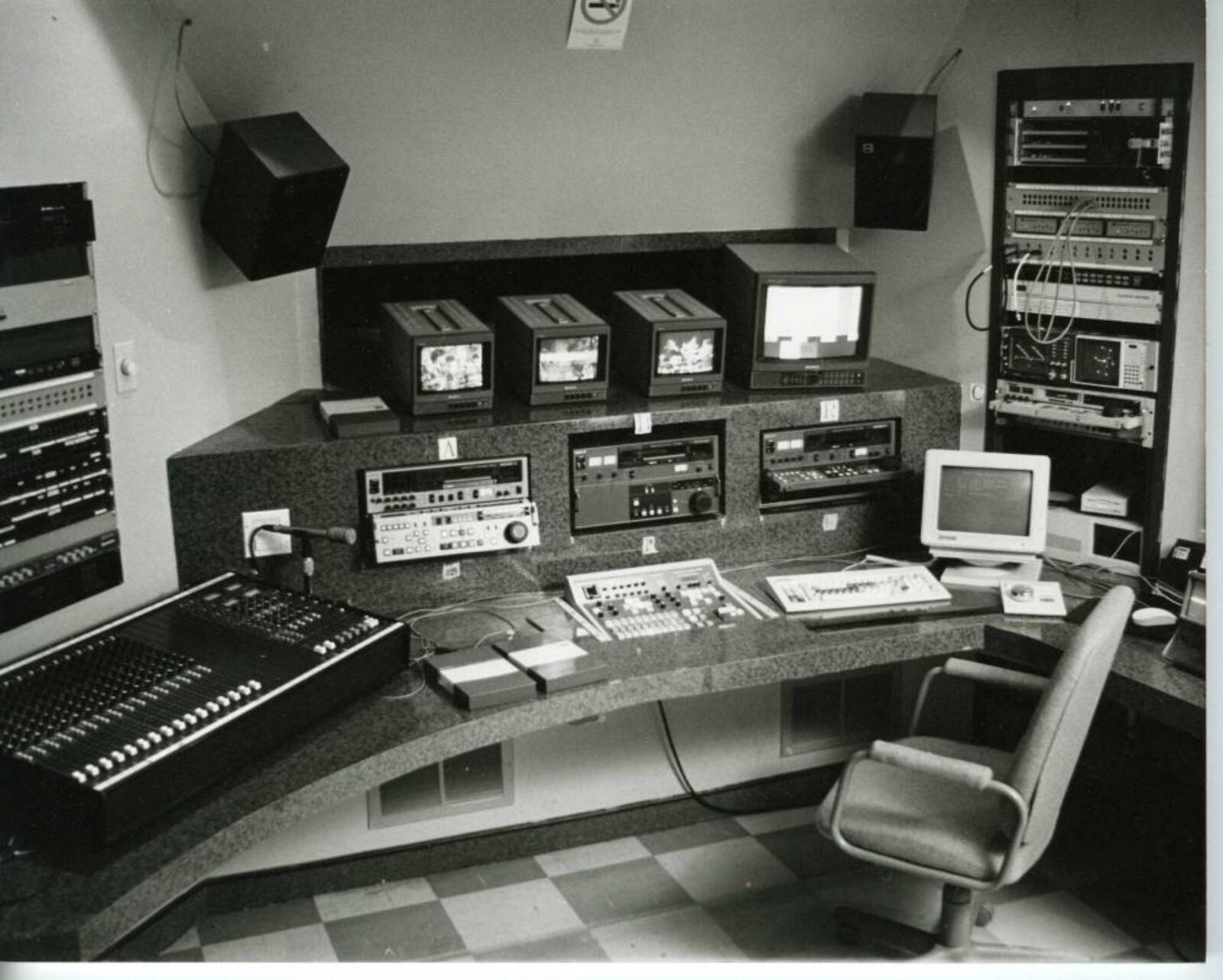 [Fig.07] Salle de montage.