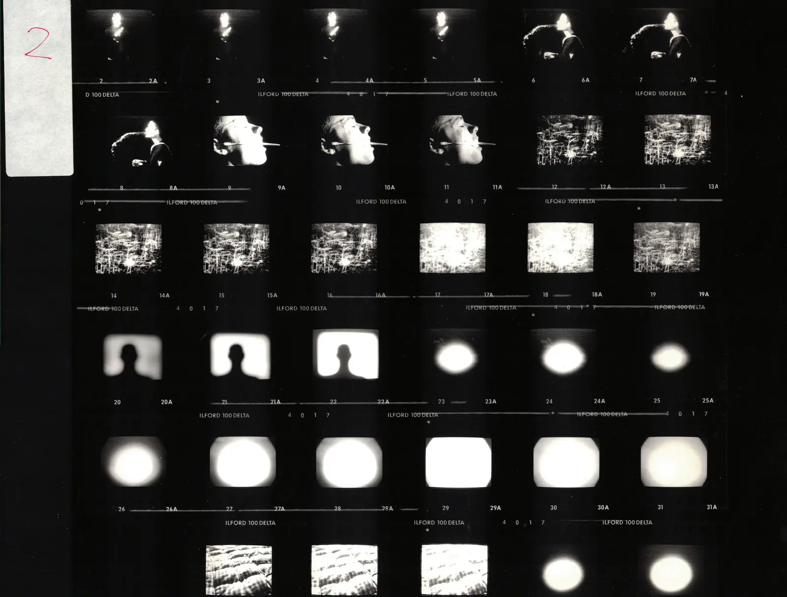 [ Fig. 07 ] Nelson Henricks - Planche contact 2 (<i>Emission</i> & <i>Shimmer</i>)